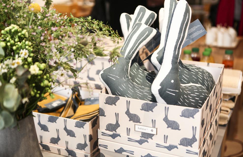 200417--ed_milkxhabitat028-990x640