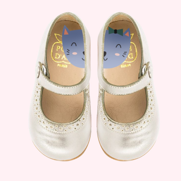 etiquettes-chaussures-inutuitives