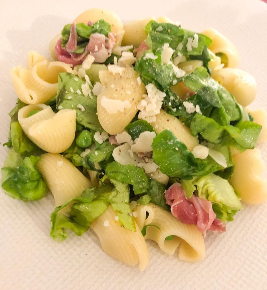 Petite salade de pâtes printanières